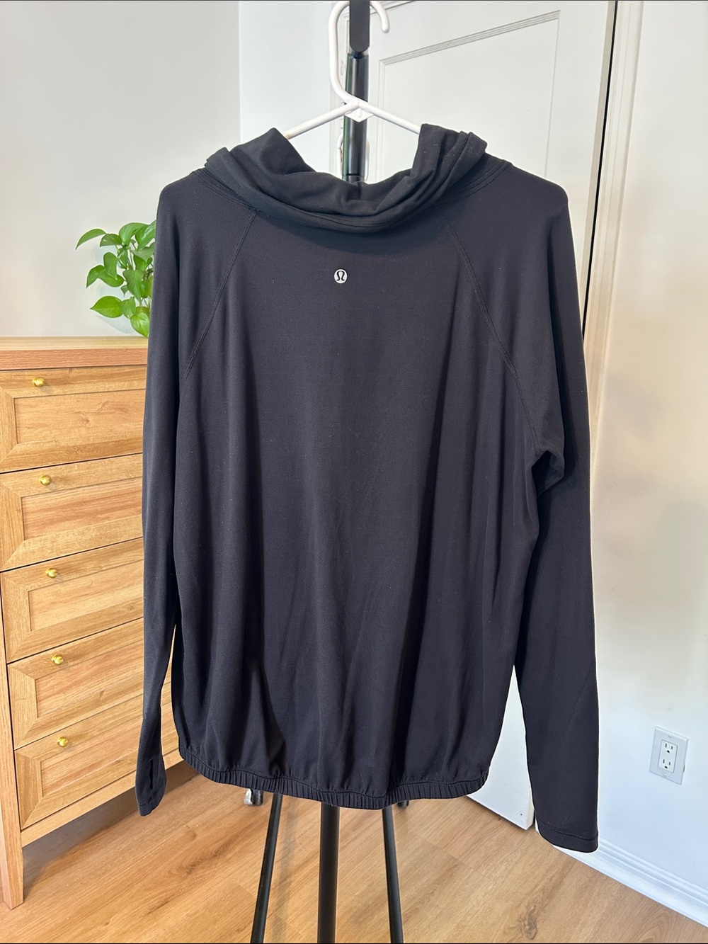 Lululemon Cowlneck Long Sleeve. Best for size 10. PTP 22”. Black. - Picture 2 of 4